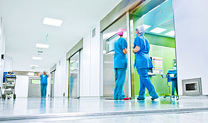 Blurred doctors surgery corridor Heruntergeladen Blurred doctors surgery corridor 
