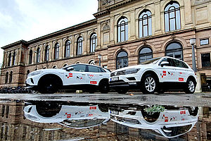 Forschungsfahrzeuge des Peter L. Reichertz Instituts für Medizinische Informatik (PLRI).