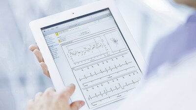 Tablet-Screen mit medizinischen Daten